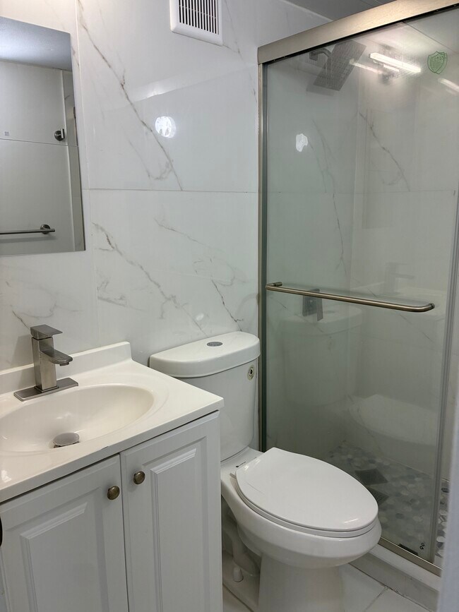 Photo - 7309 NW 62nd St