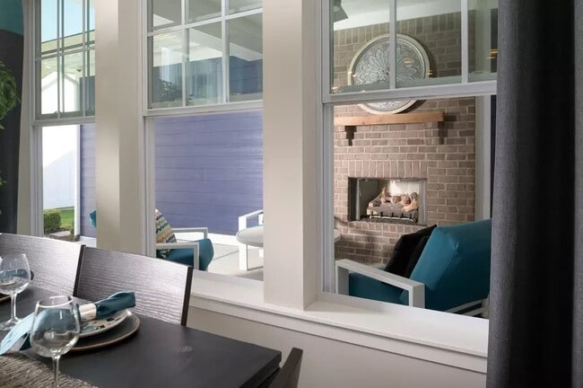 Photo - 15103 Larchwood Dr