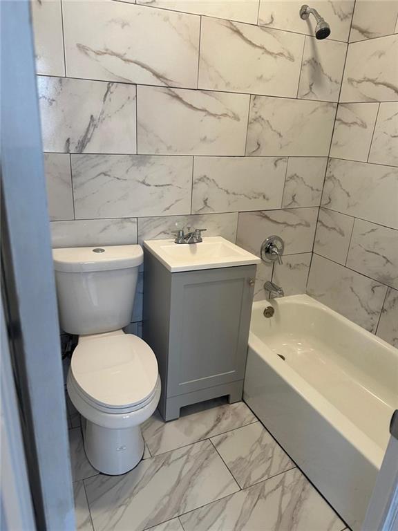 Photo - 930 E 89th St Unidad 2nd Floor