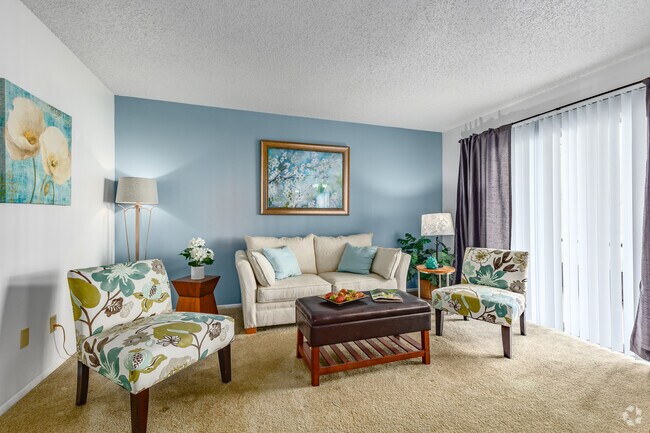 2 BR, 2 BA - 1,035SF - Living Room - Dalton Place