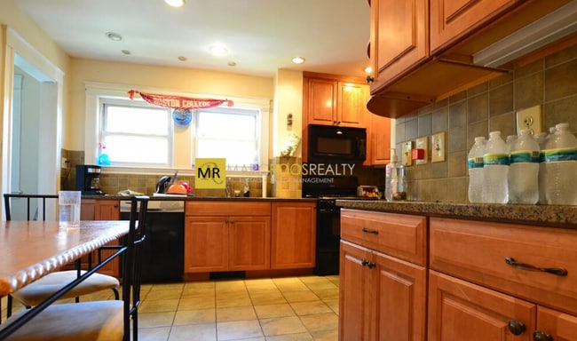 Photo - 289 Foster St Condo Unit 1