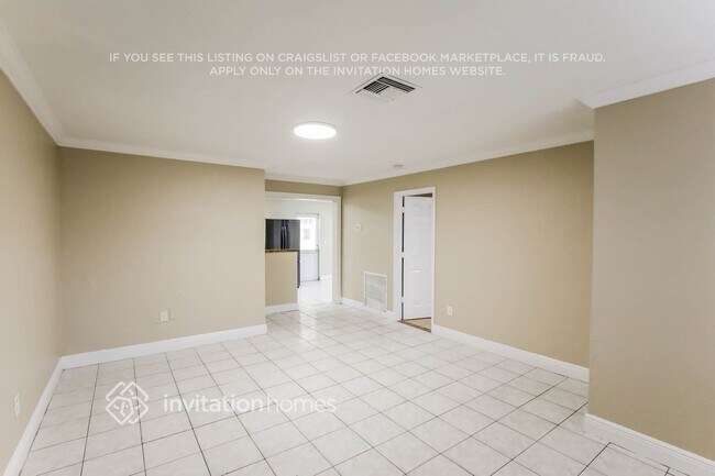 Photo - 617 SW 4th St