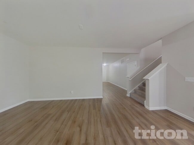 Photo - 11035 Elven Dr