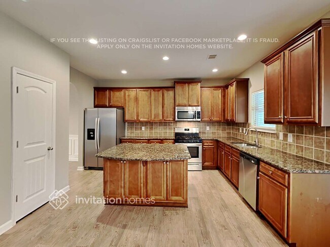 Photo - 440 Cleburne Pl