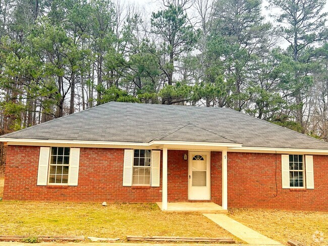 Building Photo - Newly Renovated Cottage Rental