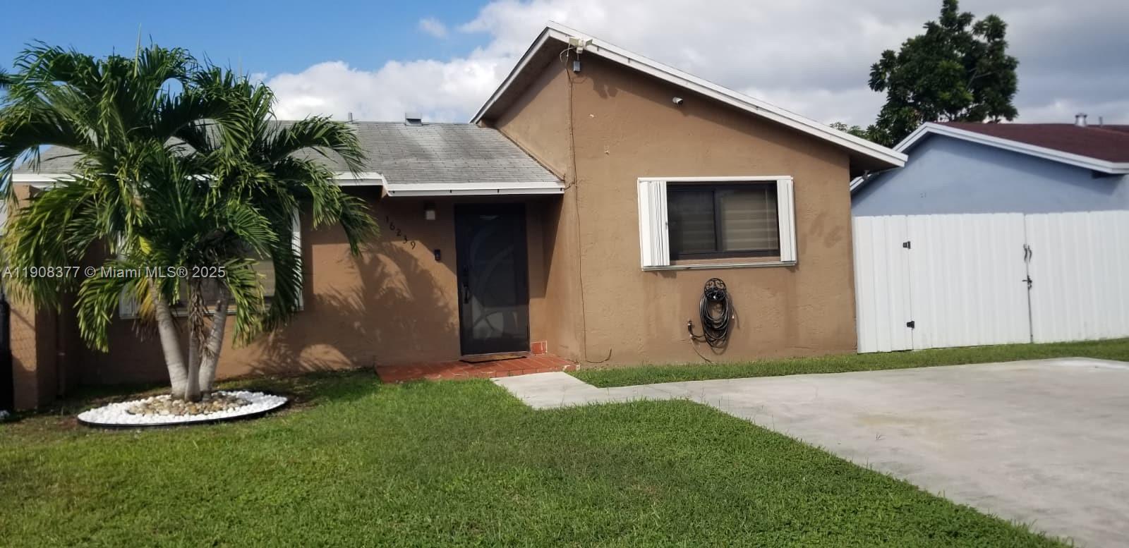 Photo - 16239 SW 305th St