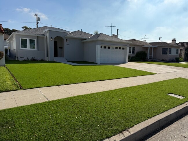 Photo - 3702 Somerset Dr