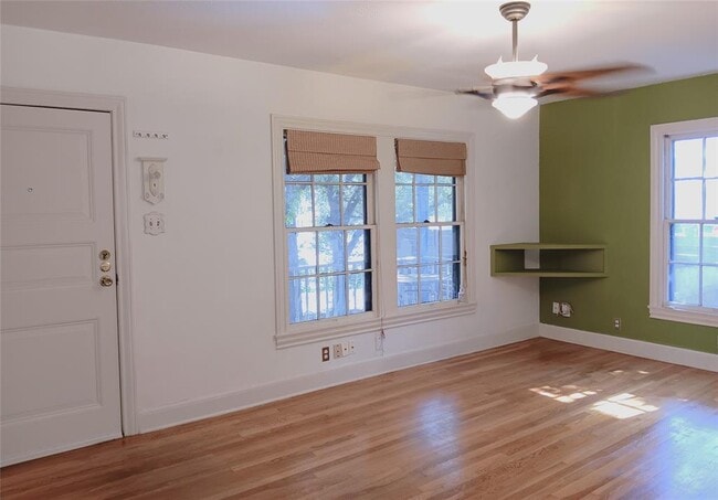 Photo - 2003 Montclaire St