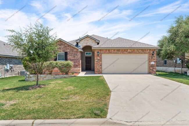 Building Photo - 5607 Blackstone Dr