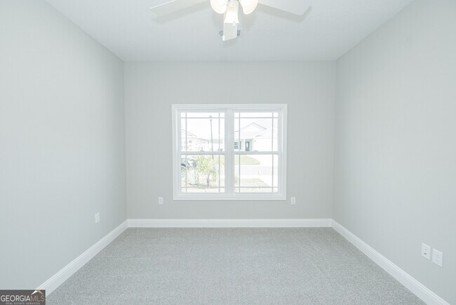 Photo - 229 The Villas Wy