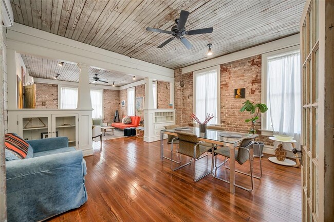 Photo - 2020 Hardy St House