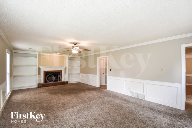 Photo - 1465 Fox Trace Dr