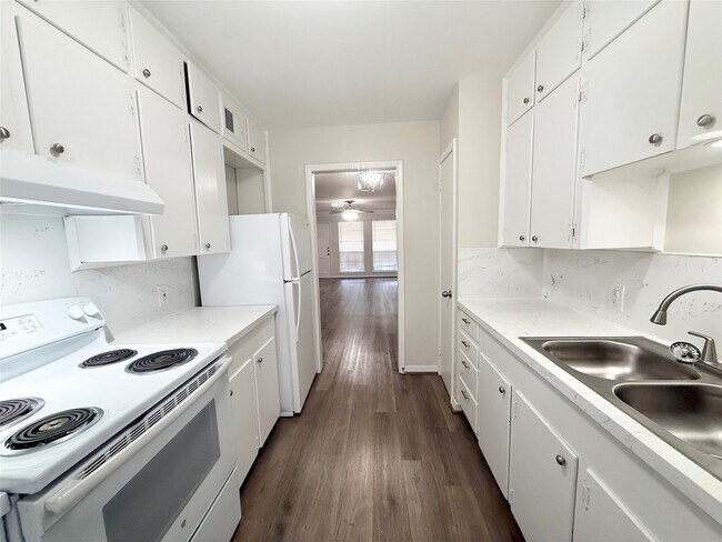 Photo - 500 Willow Dr Unidad B4