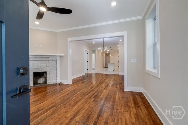 Photo - 905 E Park Ave