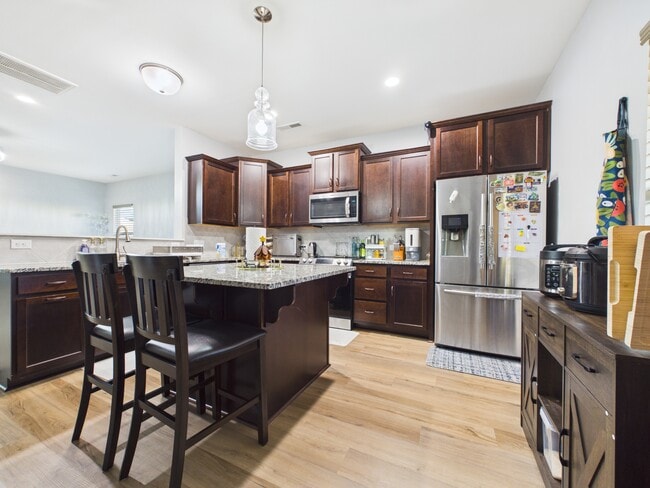 Photo - 4111 Stockbrook Dr