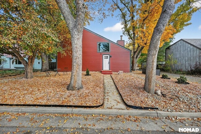 Photo - 4468 Driftwood Pl