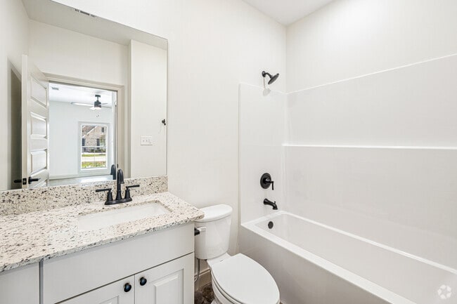 2BR, 2BA - 1,192SF - Primary Bathroom