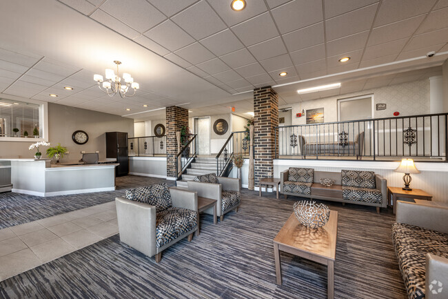 Lobby - Summit Ridge Apartments