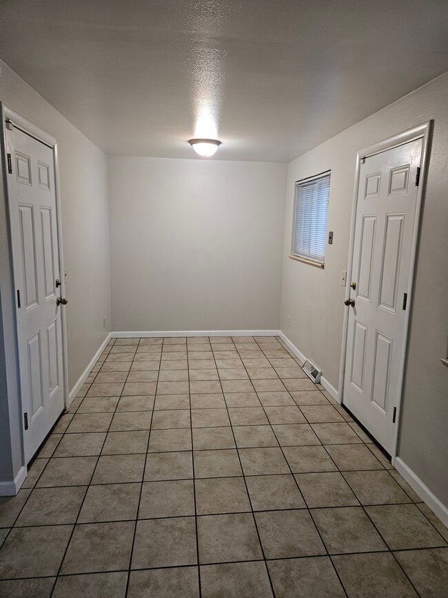 Photo - 10665 W Dakota Ave