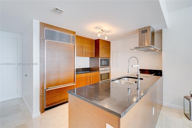 Photo - 495 Brickell Ave Unit 3505