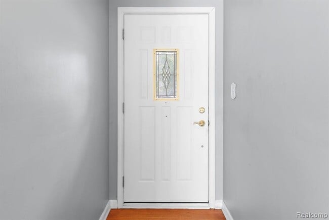 Photo - 16940 W 13 Mile Rd