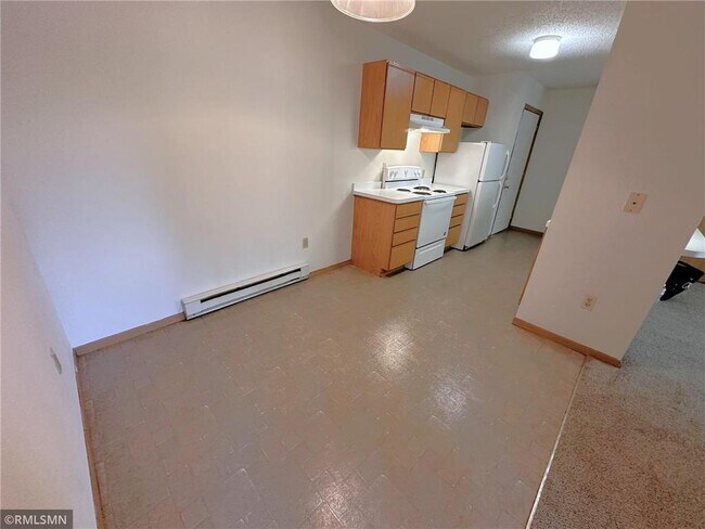 Photo - 560-580 Spring St