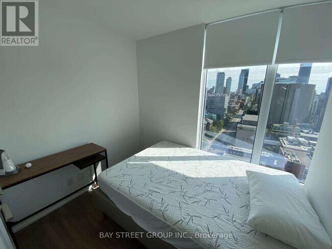 Photo - 203 College St Unit 2108
