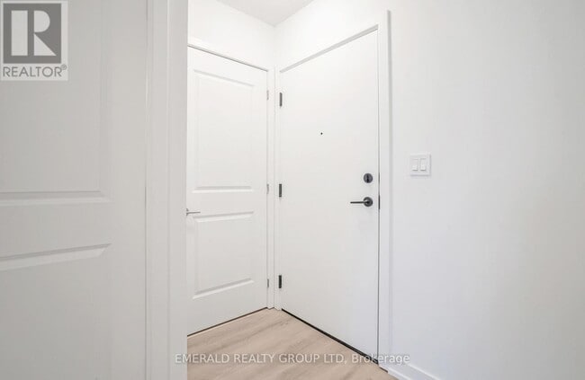 Photo - 556 Marlee Ave Unité 616