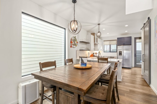 Photo - 3242 N Rosalia Rd