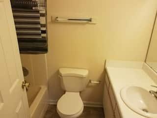 Photo - 320 Brownlea Dr