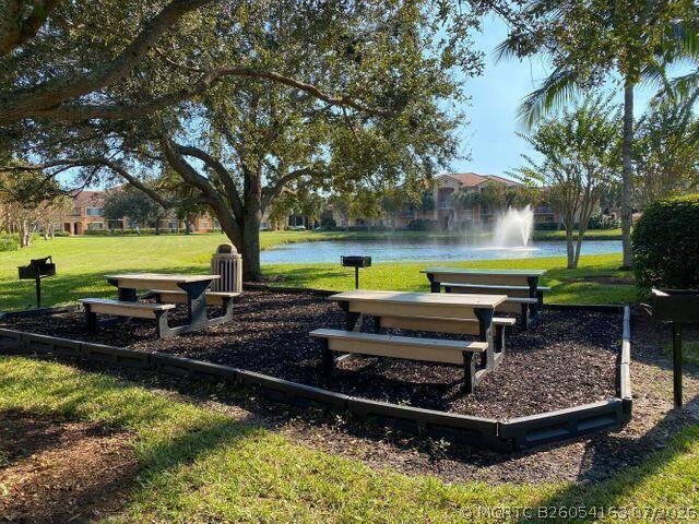 Photo - 121 SW Palm Dr Unit 306