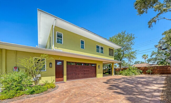 Photo - 2739 Temple St Unidad 2739 Temple St