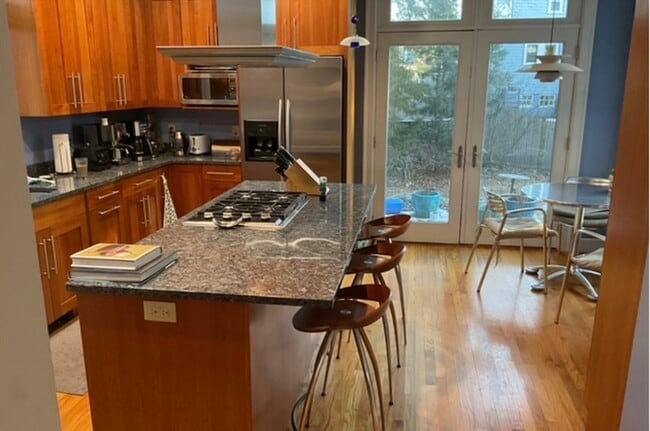 Photo - 34 Woodcliff Rd