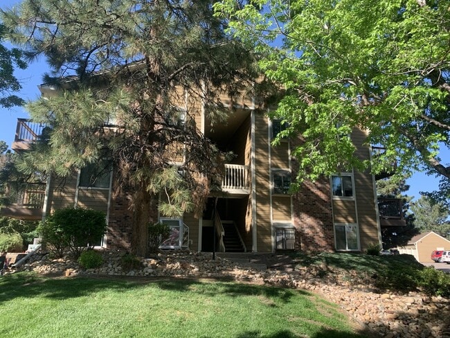 Photo - Available September! Newly Updated 2 bed/2 bath Condo Unit 302