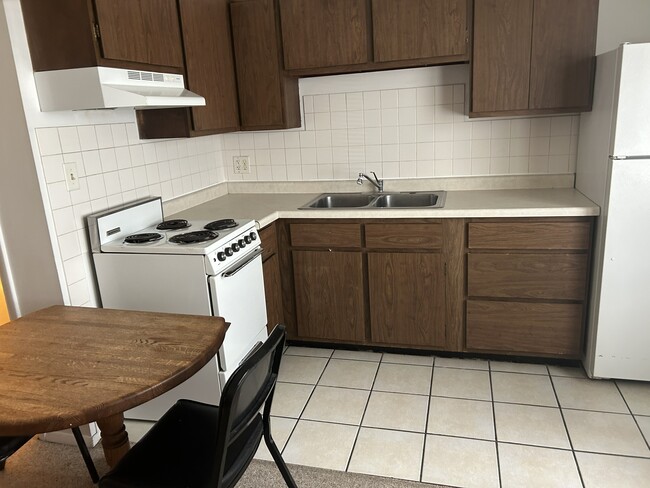 Photo - 57 E Healey St
