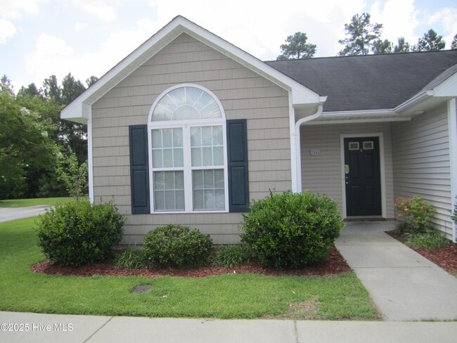 Building Photo - 3844 Blue Grass Ct Rental