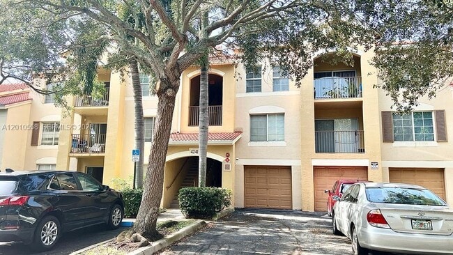 Building Photo - 4241 San Marino Blvd Unit 108