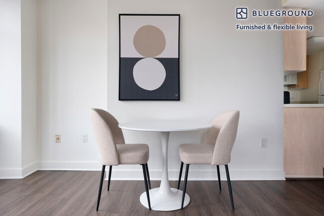 Photo - 444 8th St NW Unidad FL9-ID1232