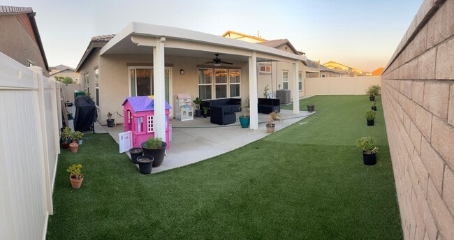 Building Photo - MV8621 Unit MV8621