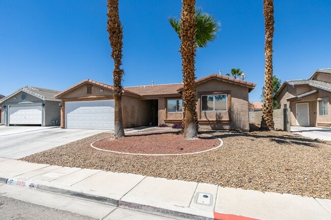 Charming 3-Bedroom Home in N Las Vegas - Charming 3-Bedroom Home in N Las Vegas
