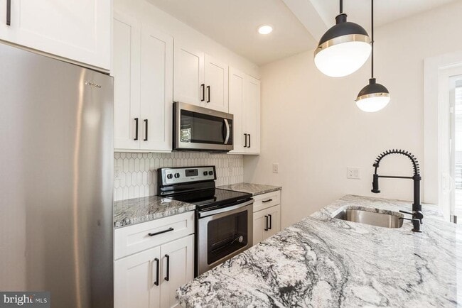Photo - 2132 Berges St Unit 1