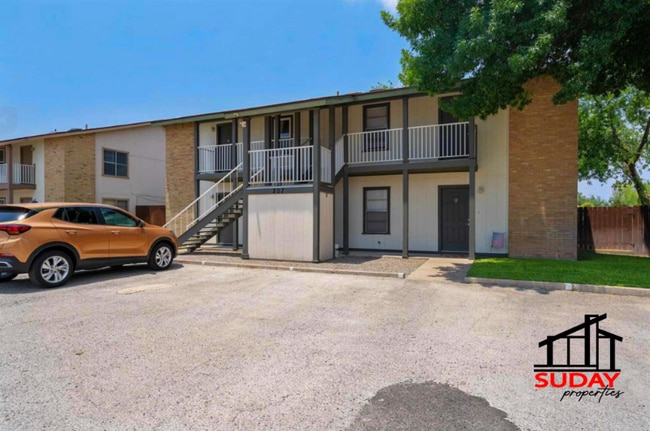 Photo - 209-209 Fletcher Dr Unit 209-C