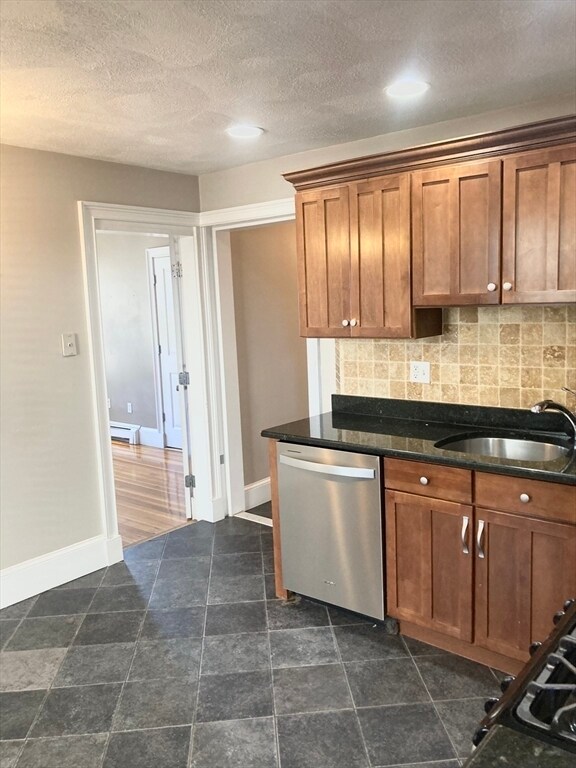 365 Savin Hill Ave Condo Unit 2 Condo for Rent in Boston, MA