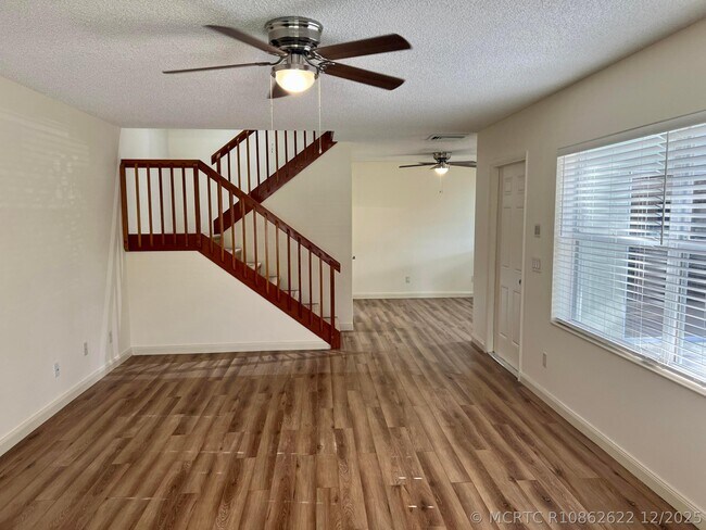 Photo - 3119 Kingston Ct