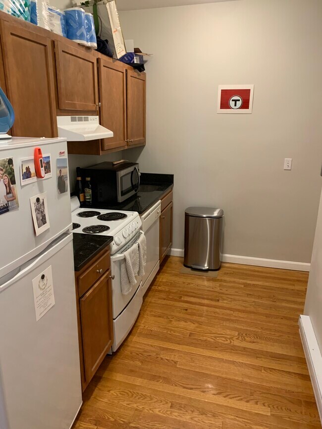 Photo - 115 Salem St Unit 12