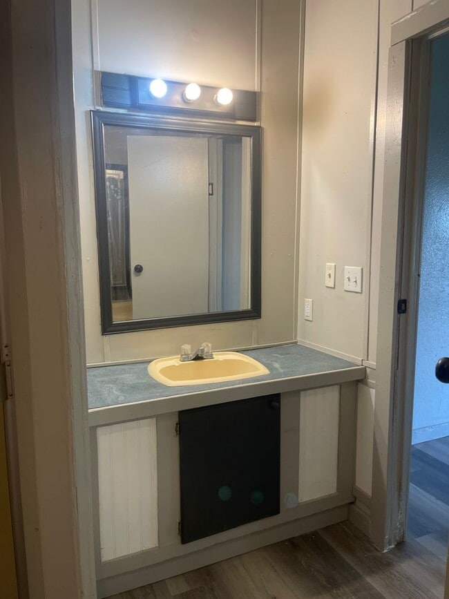 Photo - 3 bed / 2 bath - Cassville