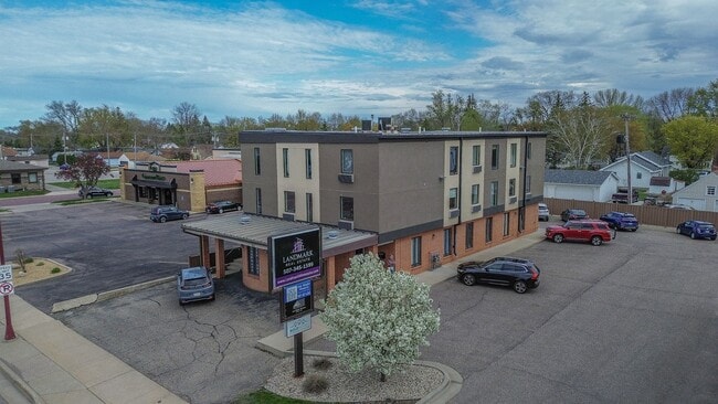 Building Photo - 931 Madison Ave Unit A 32