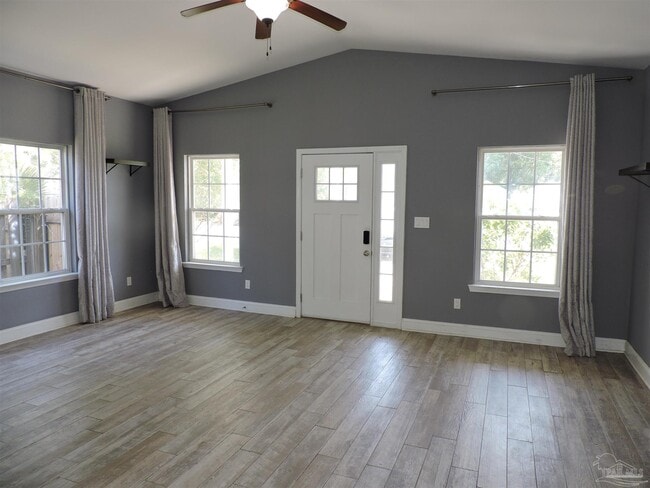 Photo - 1307 N 6th Ave