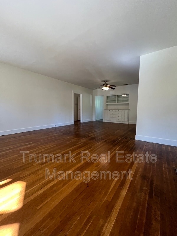 Photo - 1887 Monte Vista St