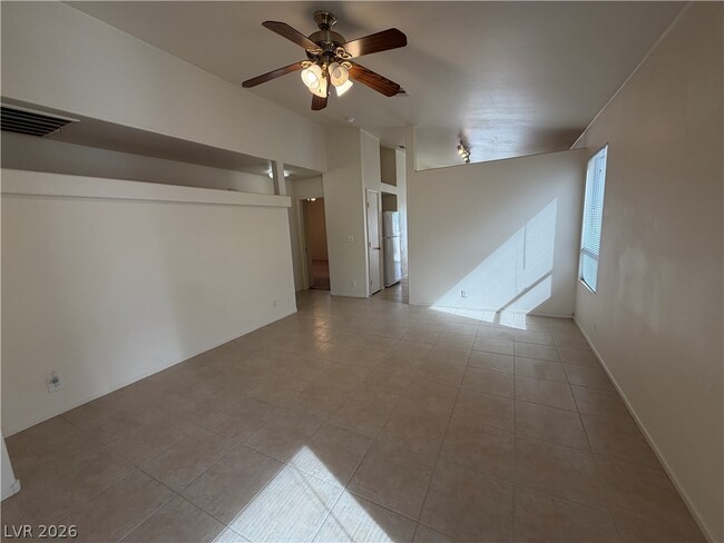 Photo - 3932 Copper Glen St